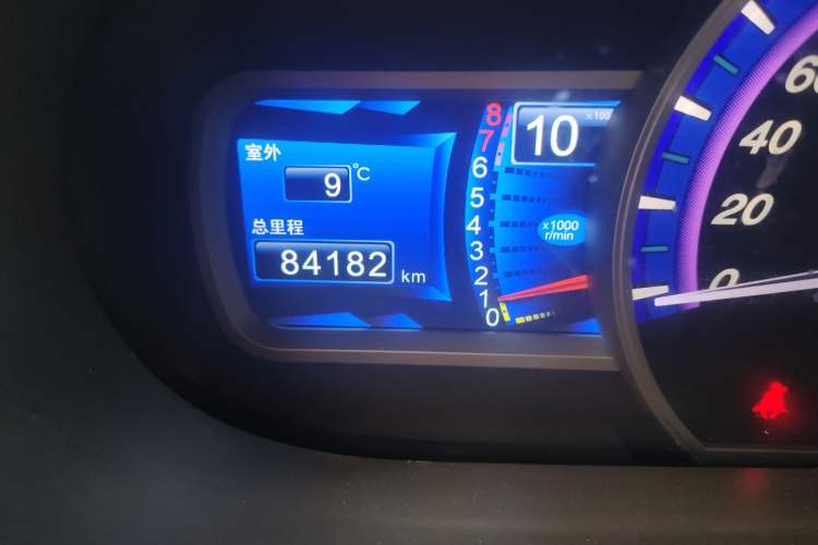 Used BYD S6 2014 1.5TI Manual Luxury 5-Seater Odometer Close Up