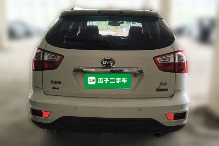 Used BYD S6 2014 2.4L Automatic Prestige 5-Seater Rear