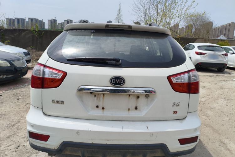 Used BYD S6 2014 1.5TI Manual Luxury 5-Seater Rear