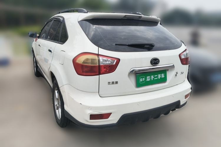 Used BYD S6 2014 2.0L Manual Luxury 5-Seater Rear Left 45 Deg
