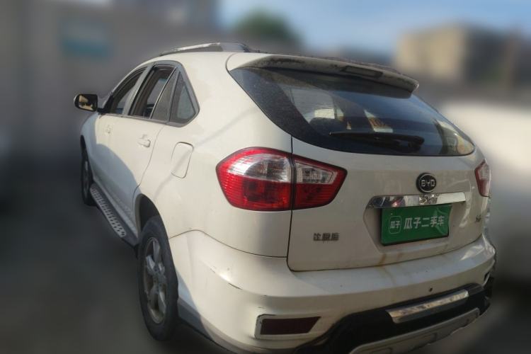 Used BYD S6 2014 2.0L Manual Luxury 5-Seater Rear Left 45 Deg