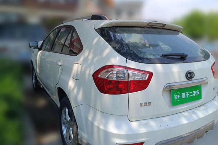Used BYD S6 2014 2.0L Manual Luxury 5-Seater Rear Left 45 Deg