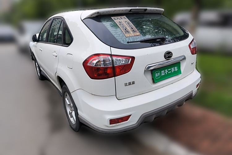 Used BYD S6 2014 2.0L Manual Luxury 5-Seater Rear Left 45 Deg