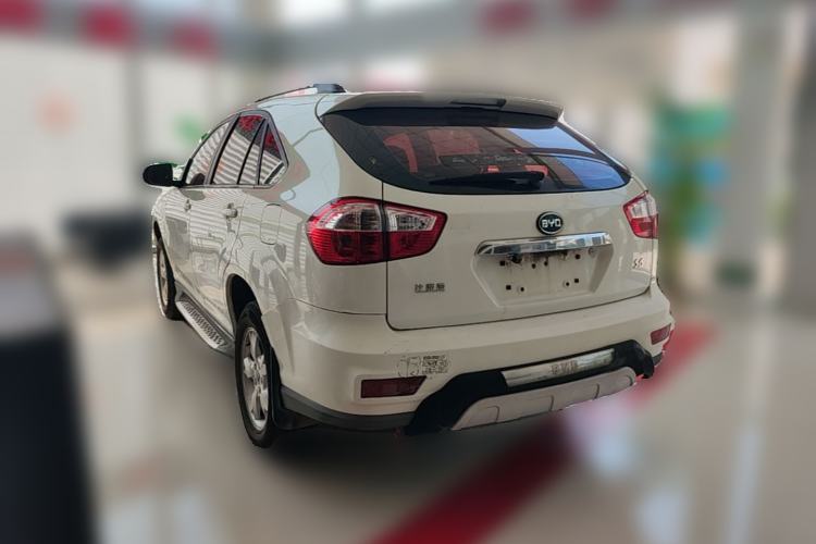 Used BYD S6 2014 2.0L Manual Luxury 5-Seater Rear Left 45 Deg