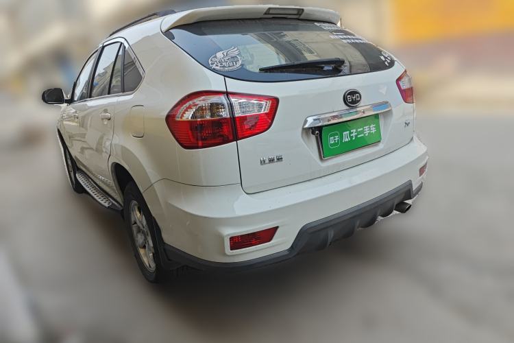 Used BYD S6 2014 2.0L Manual Luxury 5-Seater Rear Left 45 Deg