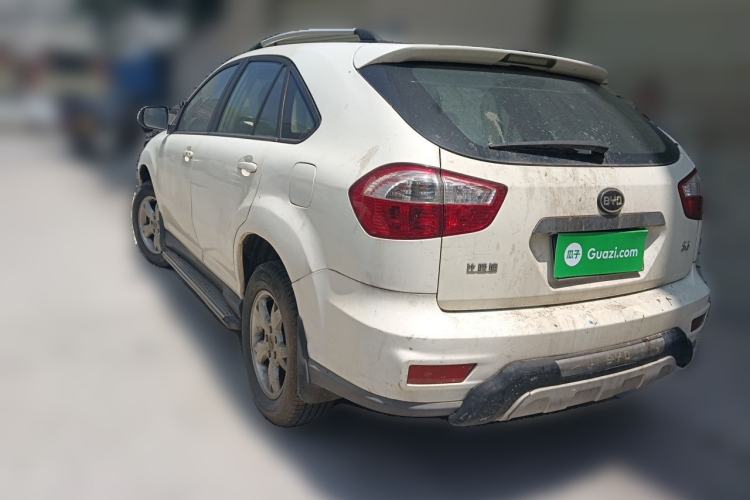 Used BYD S6 2014 2.0L Manual Luxury 5-Seater Rear Left 45 Deg