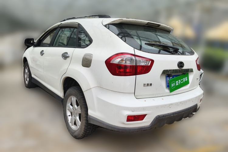 Used BYD S6 2014 2.0L Manual Luxury 5-Seater Rear Left 45 Deg