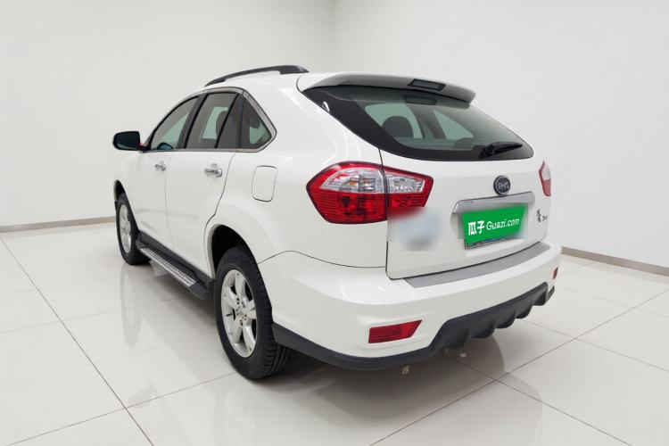 Used BYD S6 2014 2.0L Manual Luxury 5-Seater Rear Left 45 Deg
