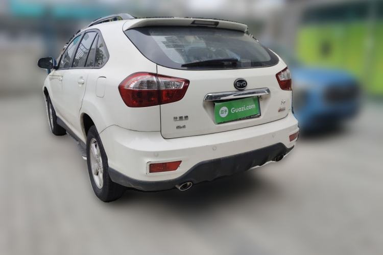 Used BYD S6 2014 2.4L Automatic Prestige 5-Seater Rear Left 45 Deg