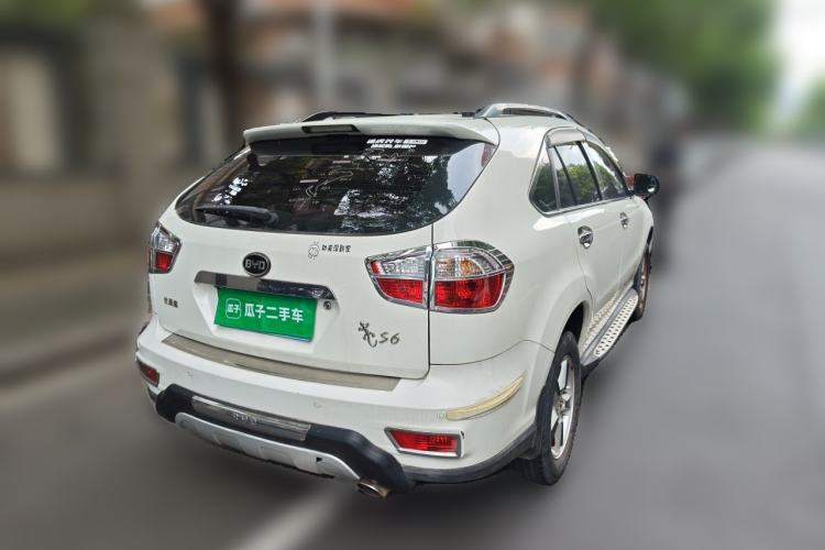 Used BYD S6 2014 2.0L Manual Luxury 5-Seater Rear Right 45 Deg