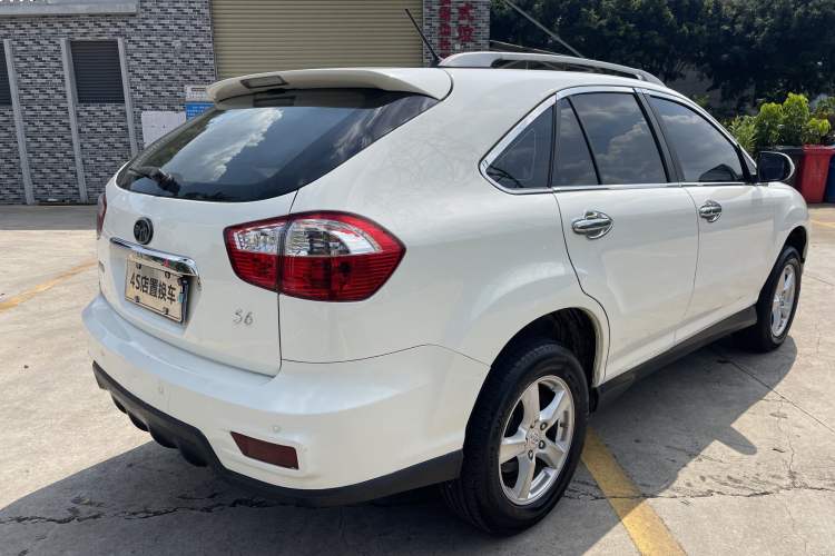 Used BYD S6 2014 2.0L Manual Luxury 5-Seater Rear Right 45 Deg
