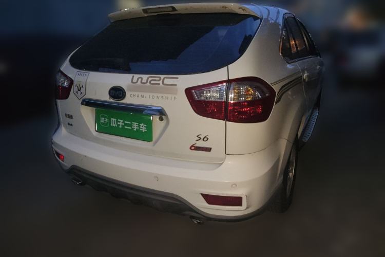 Used BYD S6 2014 2.4L Automatic Luxury Version 5 Seats Rear Right 45 Deg