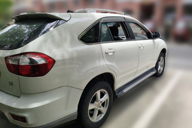 Used BYD S6 2014 2.0L Manual Luxury 5-Seater Rear Right 45 Deg