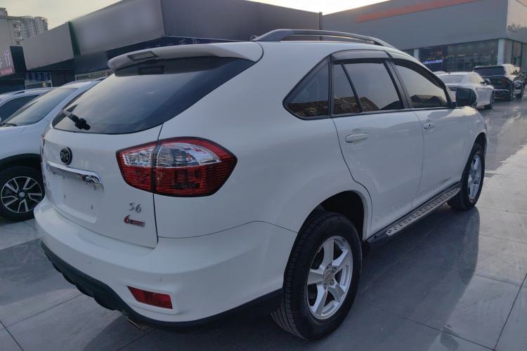 Used BYD S6 2014 2.4L Automatic Prestige 5-Seater Rear Right 45 Deg