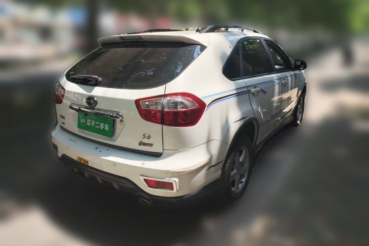 Used BYD S6 2014 2.4L Automatic Prestige 5-Seater Rear Right 45 Deg