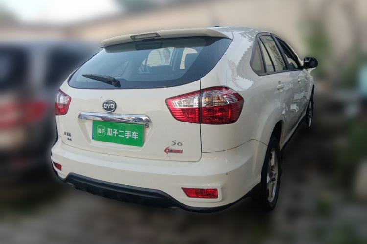 Used BYD S6 2014 2.4L Automatic Luxury Version 5 Seats Rear Right 45 Deg