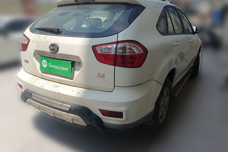Used BYD S6 2014 2.0L Manual Luxury 5-Seater Rear Right 45 Deg