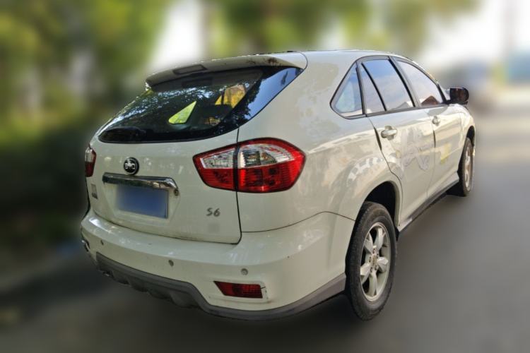 Used BYD S6 2014 1.5TI Manual Luxury 5-Seater Rear Right 45 Deg
