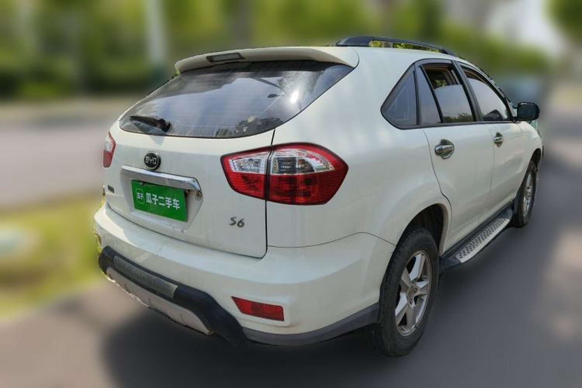 Used BYD S6 2014 2.0L Manual Luxury 5-Seater Rear Right 45 Deg