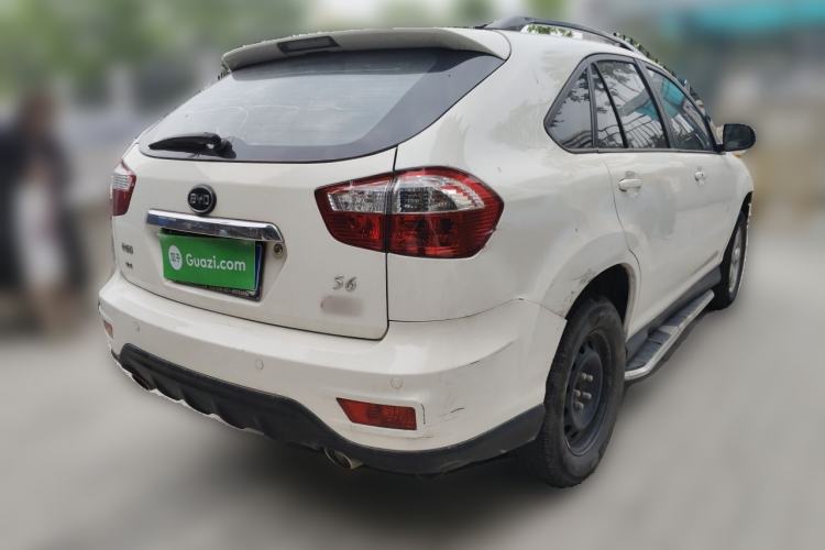 Used BYD S6 2014 2.4L Automatic Prestige 5-Seater Rear Right 45 Deg