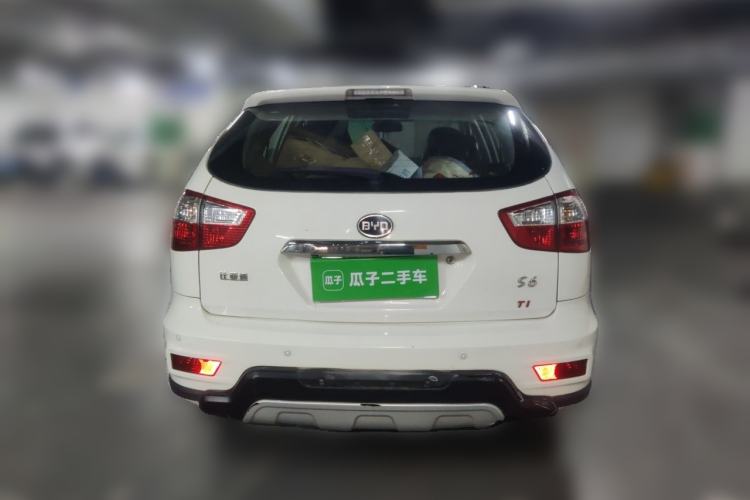 Used BYD S6 2014 1.5TI Manual Luxury 5-Seater Rear