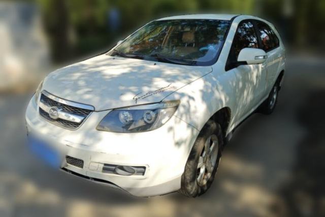 Used BYD S6 2014 1.5TI Manual Luxury 5-Seater