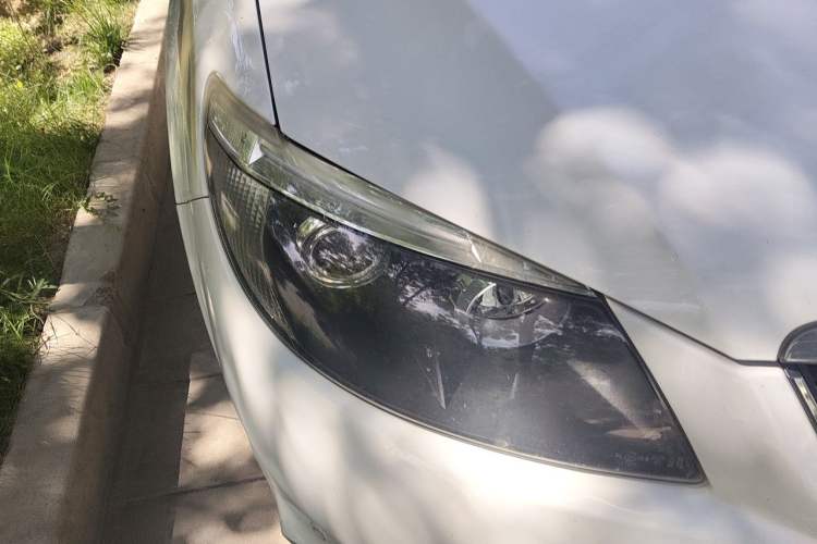 Used BYD S6 2014 1.5TI Manual Luxury 5-Seater Right Front Headlight
