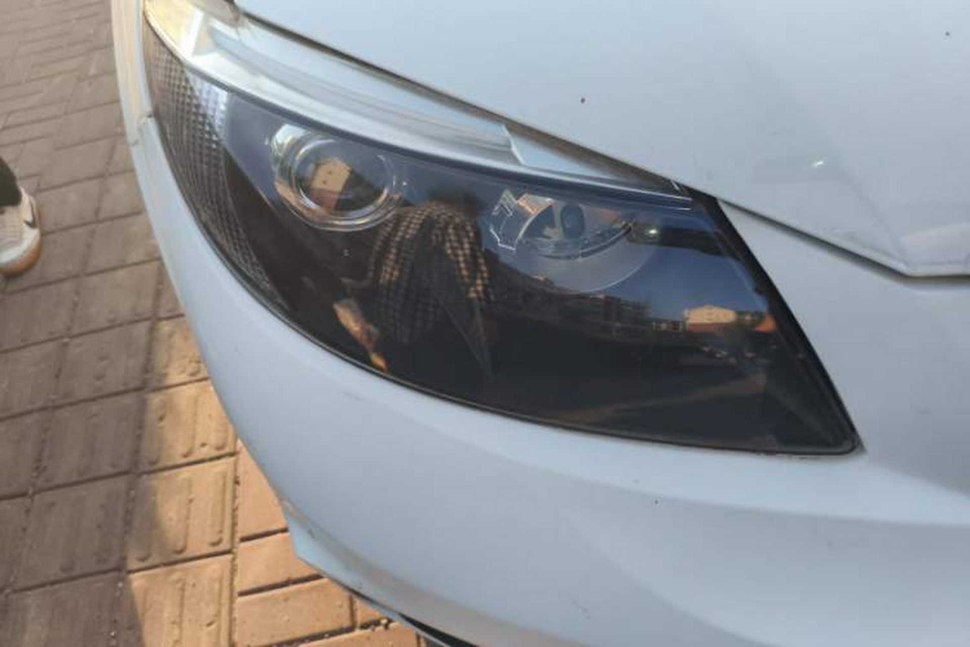 Used BYD S6 2014 2.0L Manual Luxury 5-Seater Right Front Headlight