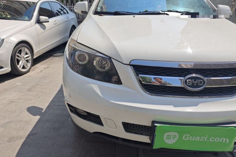 Used BYD S6 2014 1.5TI Manual Luxury 5-Seater Right Front Headlight
