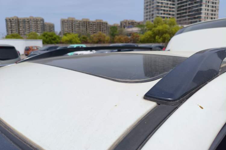 Used BYD S6 2014 1.5TI Manual Luxury 5-Seater Roof