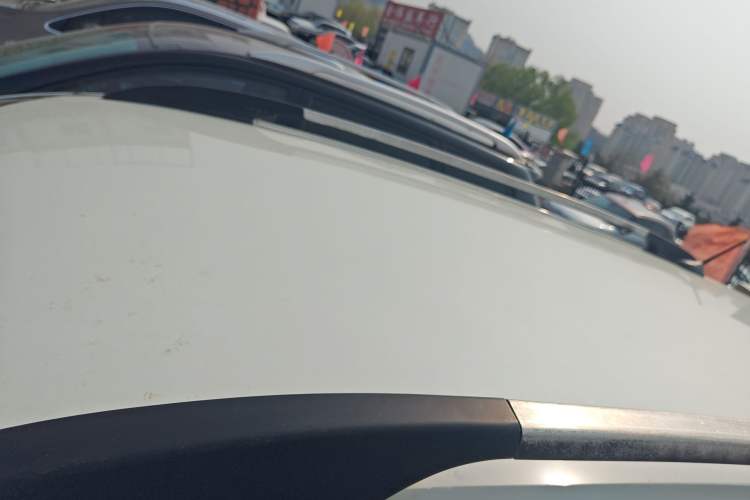 Used BYD S6 2014 2.0L Manual Luxury 5-Seater Roof