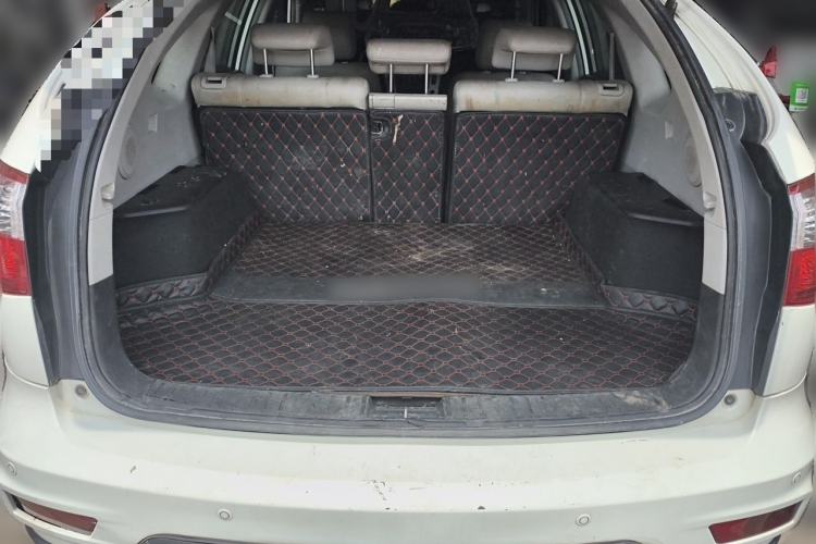 Used BYD S6 2014 1.5TI Manual Flagship Model 5 Seats Trunk