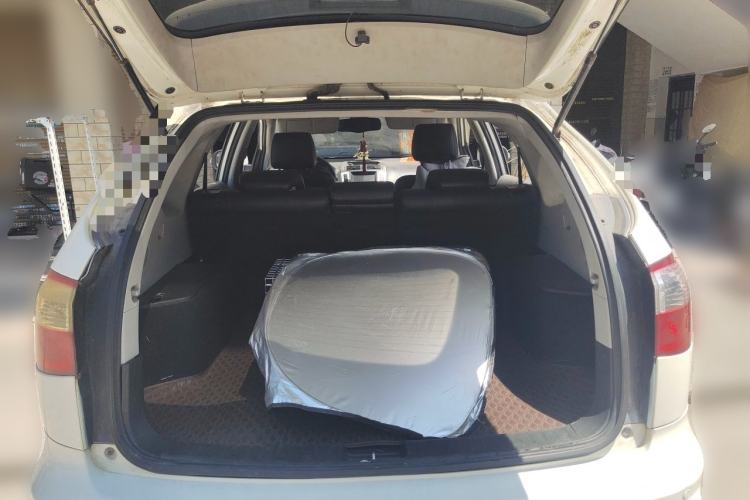 Used BYD S6 2014 1.5TI Manual Luxury 5-Seater Trunk