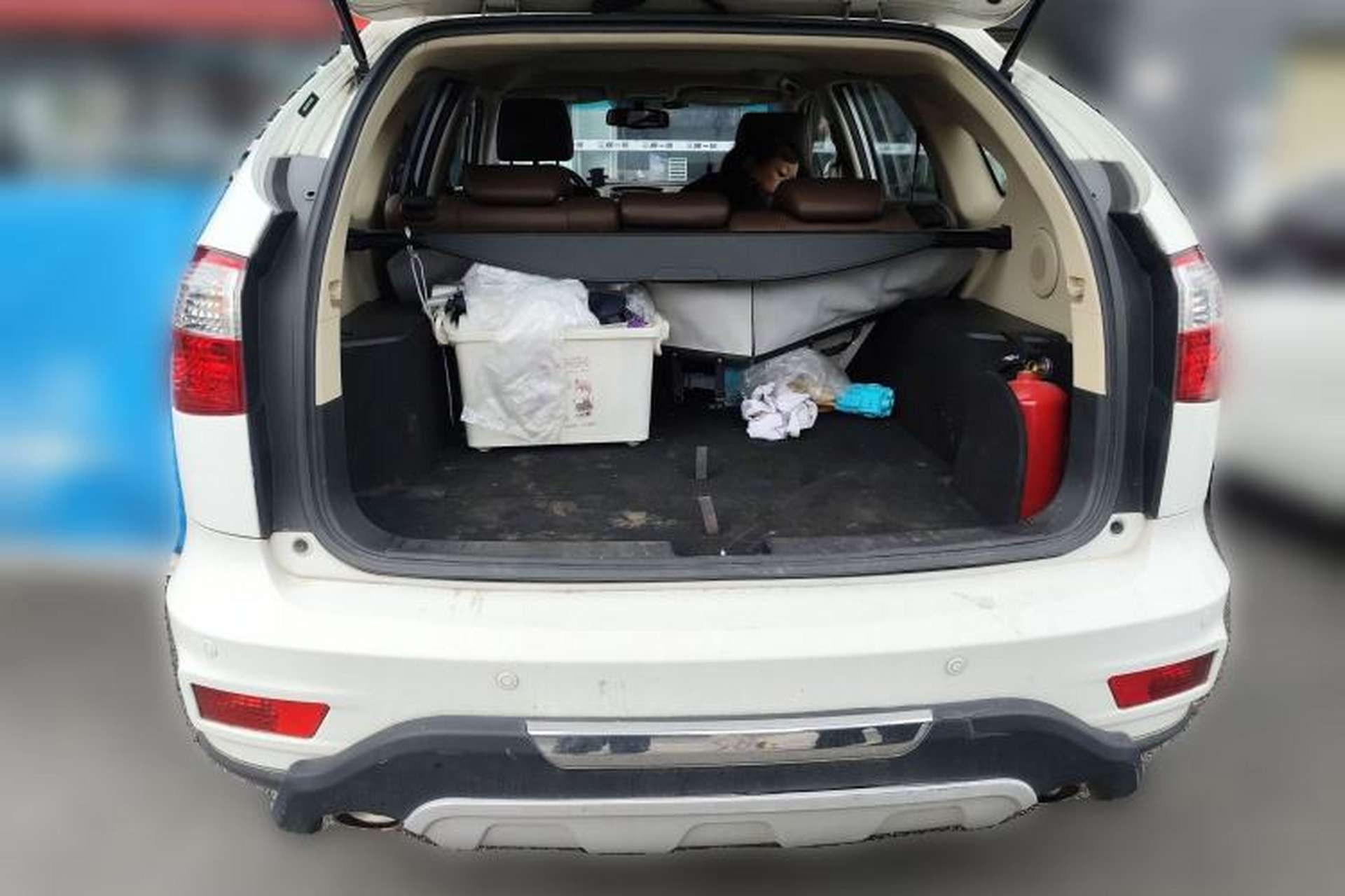 Used BYD S6 2014 2.4L Automatic Prestige 5-Seater Trunk