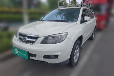 Used BYD S6 2014 2.0L Manual Luxury 5-Seater