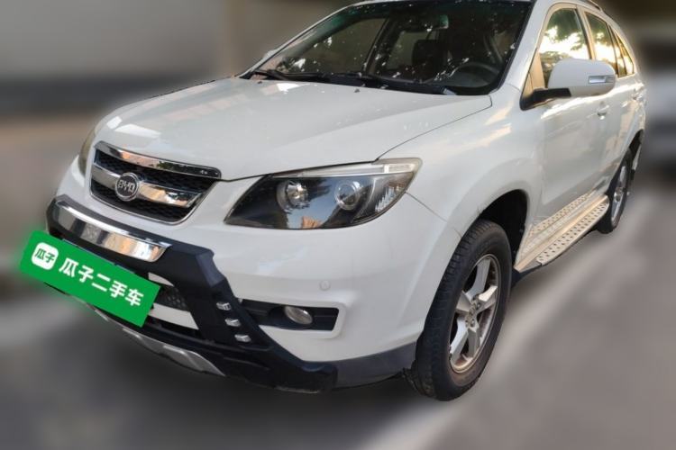 BYD S6 2014 1.5TI Manual Luxury 5-Seater d’occasion Guazi used car, China used car export, Used car for sale, Used  cars, Cheapest cars for sale