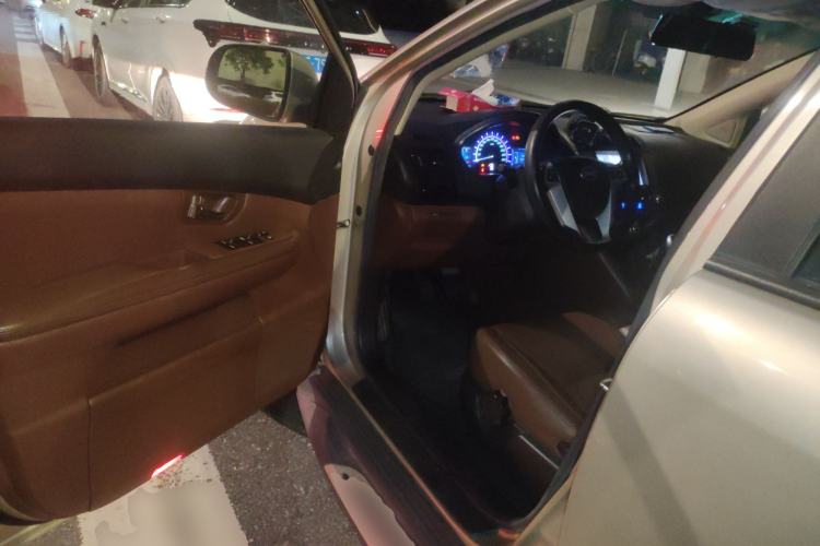 Used BYD S6 2014 2.0L Manual Luxury 5-Seater Driver Seat
