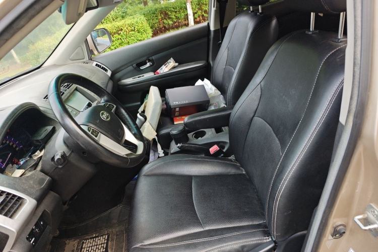 Used BYD S6 2014 2.0L Manual Luxury 5-Seater Driver Seat