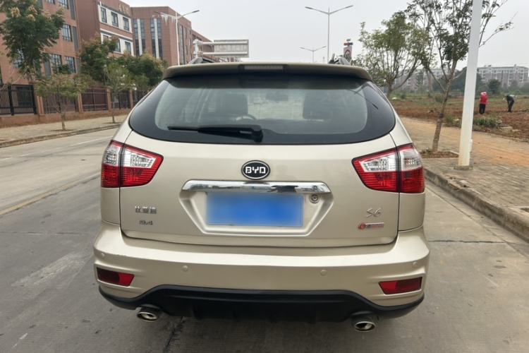 Used BYD S6 2014 2.4L Automatic Prestige 5-Seater Exterior 4