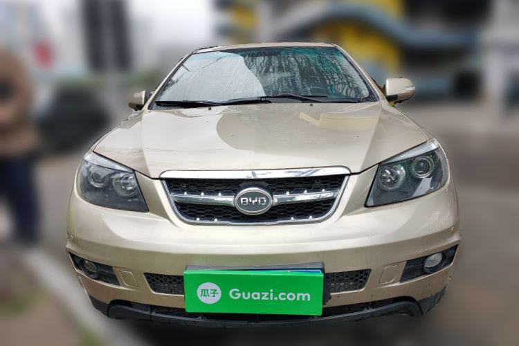 Used BYD S6 2014 2.4L Automatic Prestige 5-Seater Front