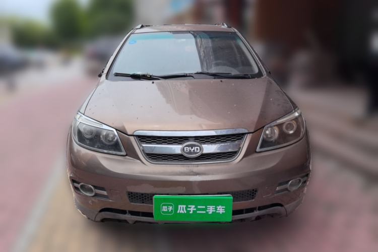 Used BYD S6 2014 1.5TI Manual Luxury 5-Seater Front