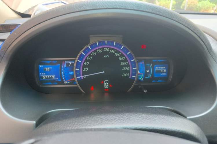 Used BYD S6 2014 2.0L Manual Luxury 5-Seater Instrument Cluster
