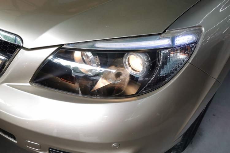 Used BYD S6 2014 1.5TI Manual Luxury 5-Seater Left Front Headlight