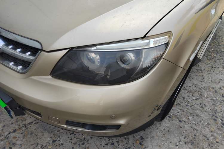 Used BYD S6 2014 2.4L Automatic Prestige 5-Seater Left Front Headlight