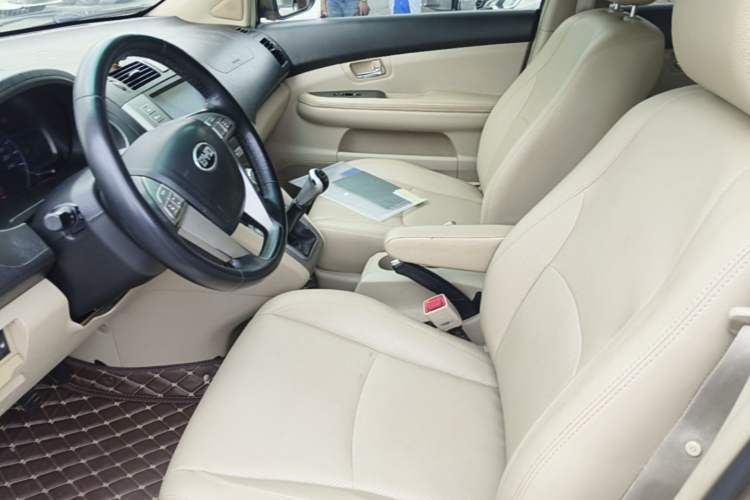 Used BYD S6 2014 2.0L Manual Elite Version 5 Seats Left Front Seat