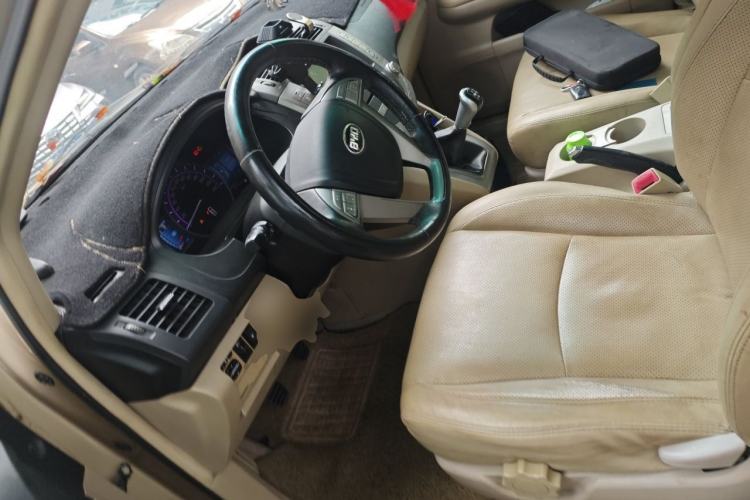 Used BYD S6 2014 2.0L Manual Luxury 5-Seater Left Front Seat
