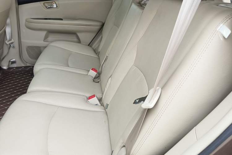 Used BYD S6 2014 2.0L Manual Elite Version 5 Seats Left Rear Seat