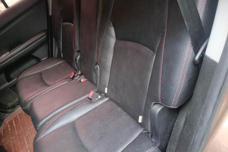 Used BYD S6 2014 1.5TI Manual Luxury 5-Seater Left Rear Seat