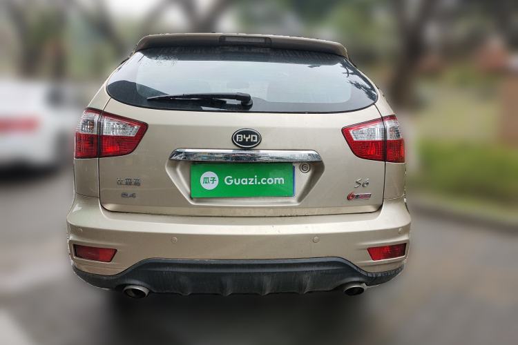 Used BYD S6 2014 2.4L Automatic Prestige 5-Seater Rear