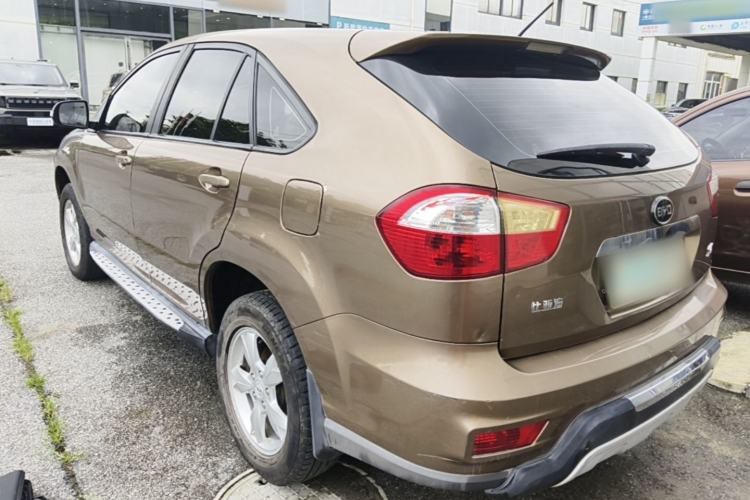 Used BYD S6 2014 2.0L Manual Elite Version 5 Seats Rear Left 45 Deg